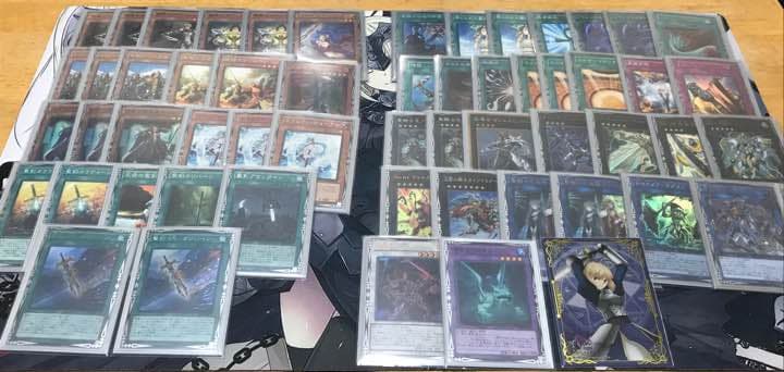 遊戯王引退 2デッキ＋スリーブ  聖騎士 甲虫装機