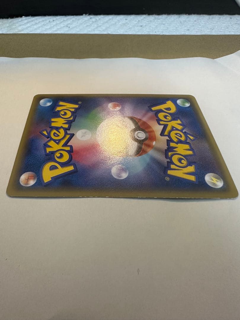 あったかピカチュウ：ユニクロ：KポケモンヒートテッククルーネックＴ PROMO…