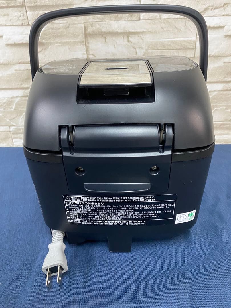 2024年製 TOSHIBA 炊飯器 RC-6PXV 3合炊き