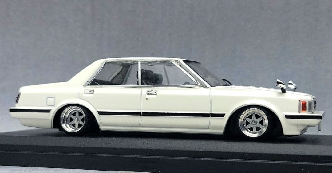 1/43　GX61　クレスタ改　スーパールーセント　ロンシャン　アルミ製　深リム