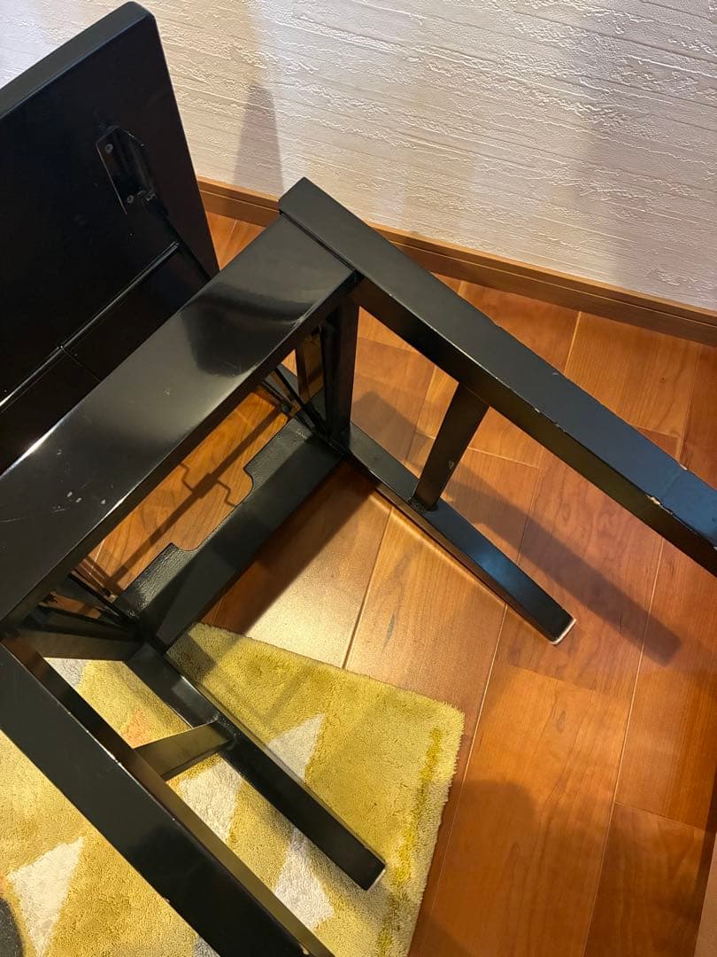 ピアノ昇降椅子　トムソン椅子　YAMAHA