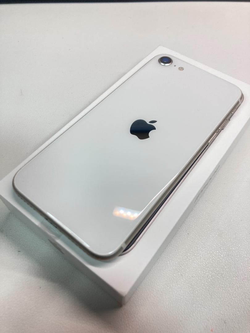 iPhoneSE3 128gb【極美品☆新品バッテリー】