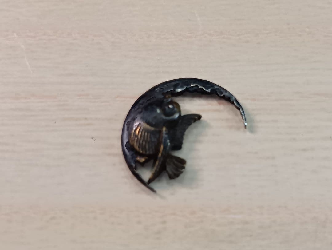 煙草入れ／鳥前金具