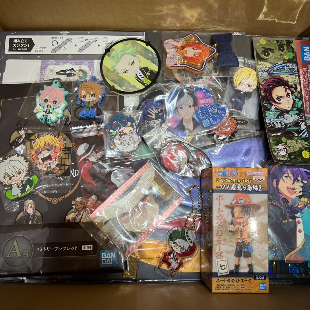 アニメグッズ 大量 まとめ売り 800点以上 ⑩