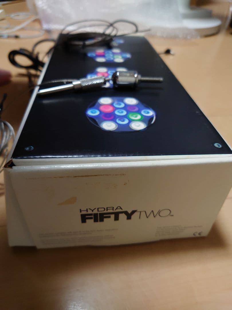 HYDRA FIFTY TWO LEDライト本体　ハイドラ52