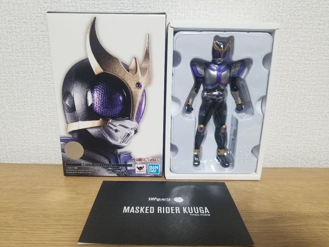 仮面ライダークウガ　真骨彫　タイタンフォーム
