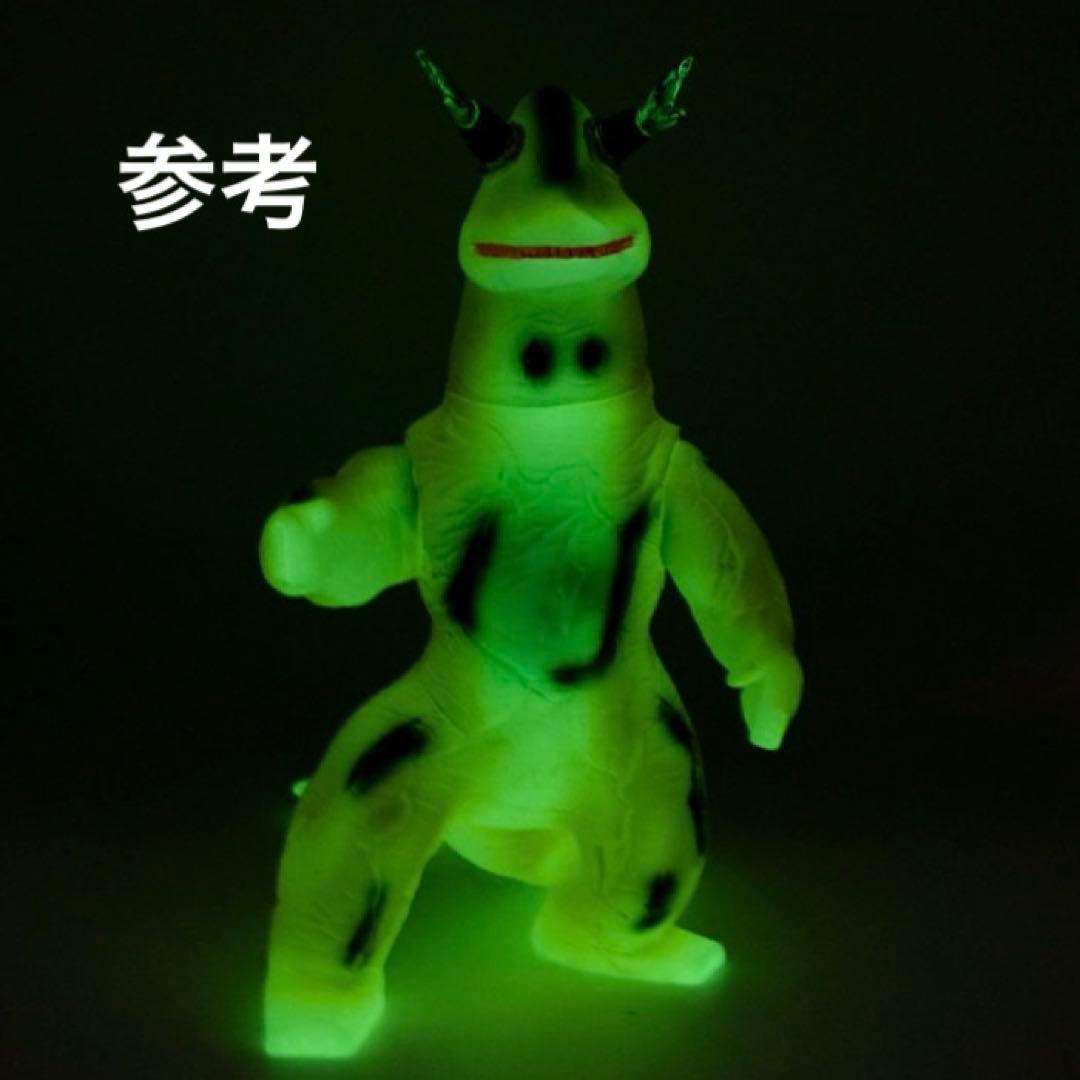 か*き様 ブルマァク　怪獣シリーズ エレキング　蓄光ゴールド