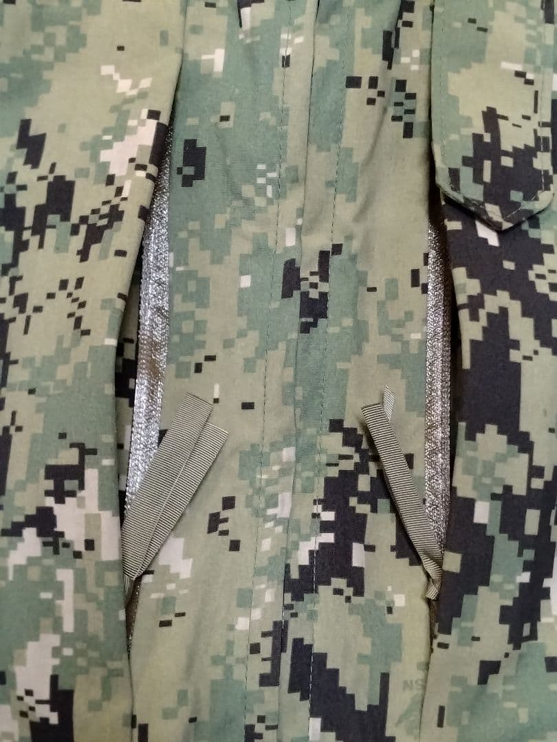 米軍 ECWCS ゴアテックスパーカー L−R