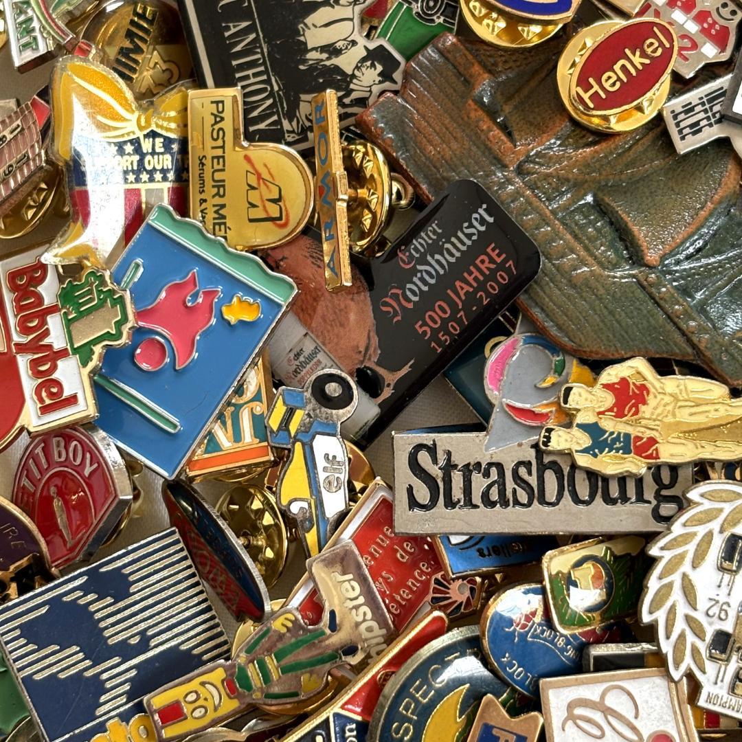 37624 フランス雑貨 フレンチ ピンバッジ200個セット ピンズ まとめ売り