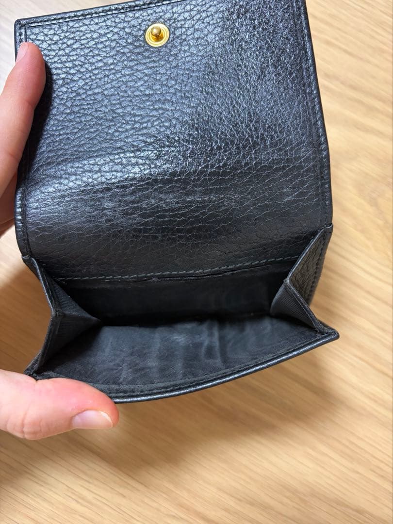 GUCCI ブラック レザー 財布 三つ折財布