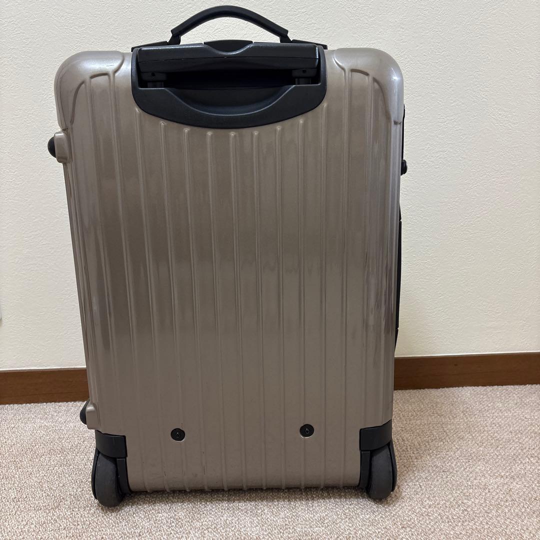 RIMOWA シャンパンゴールド　機内持ち込み可