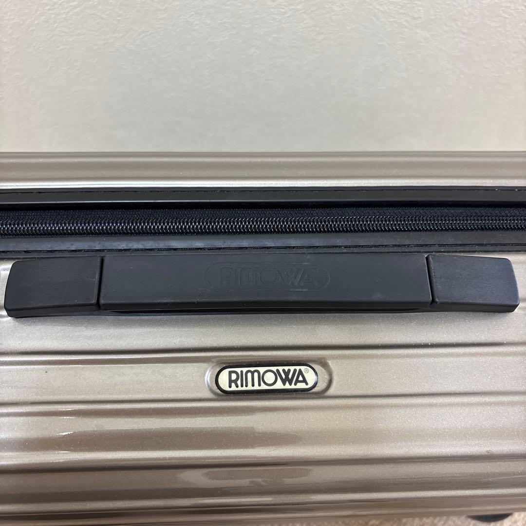 RIMOWA シャンパンゴールド　機内持ち込み可
