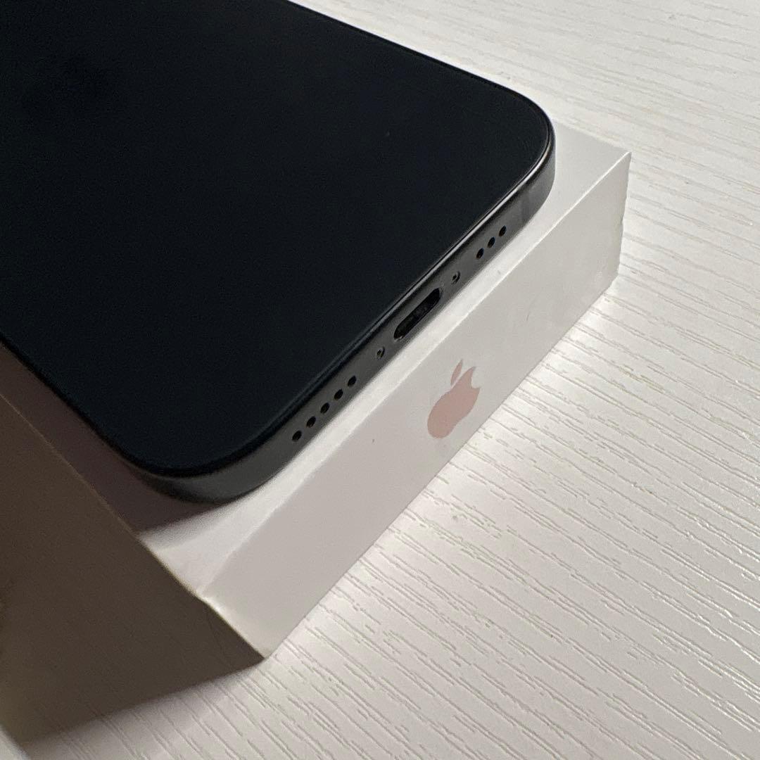 iPhone15 256GB SIMフリー ブラック 極美品