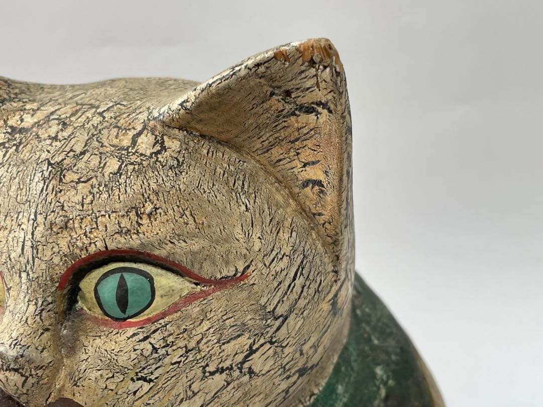 骨董　アンティーク　工芸品　民芸　民藝　ねこ　猫　置物　古布　古裂　木彫　招き猫