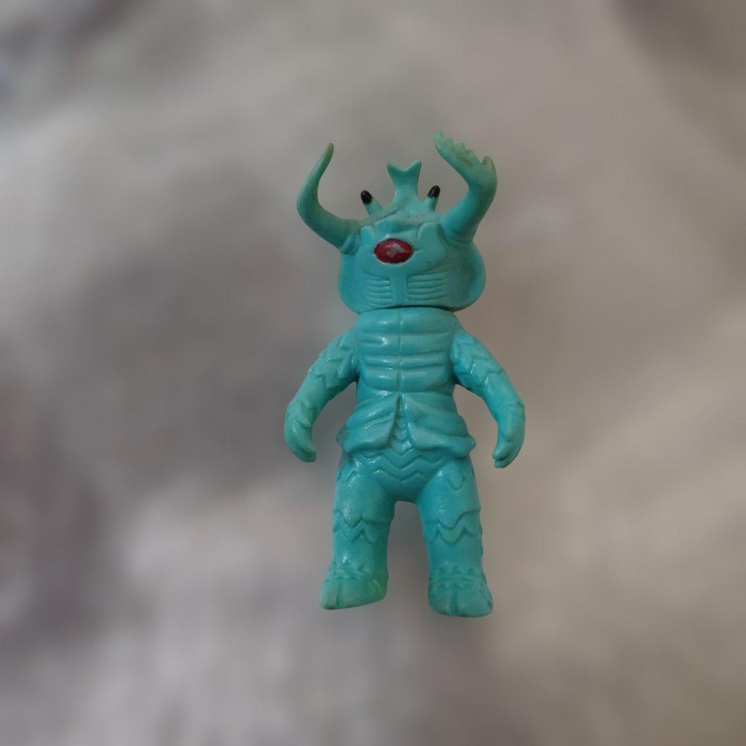 ブルマァク　ウルトラマン　アントラー　ソフビ　10cm