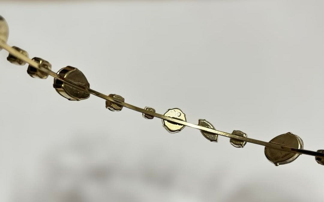 ザヘアバートウキョウTHE HAIR BAR TOKYO大粒ビジューカチューシャ