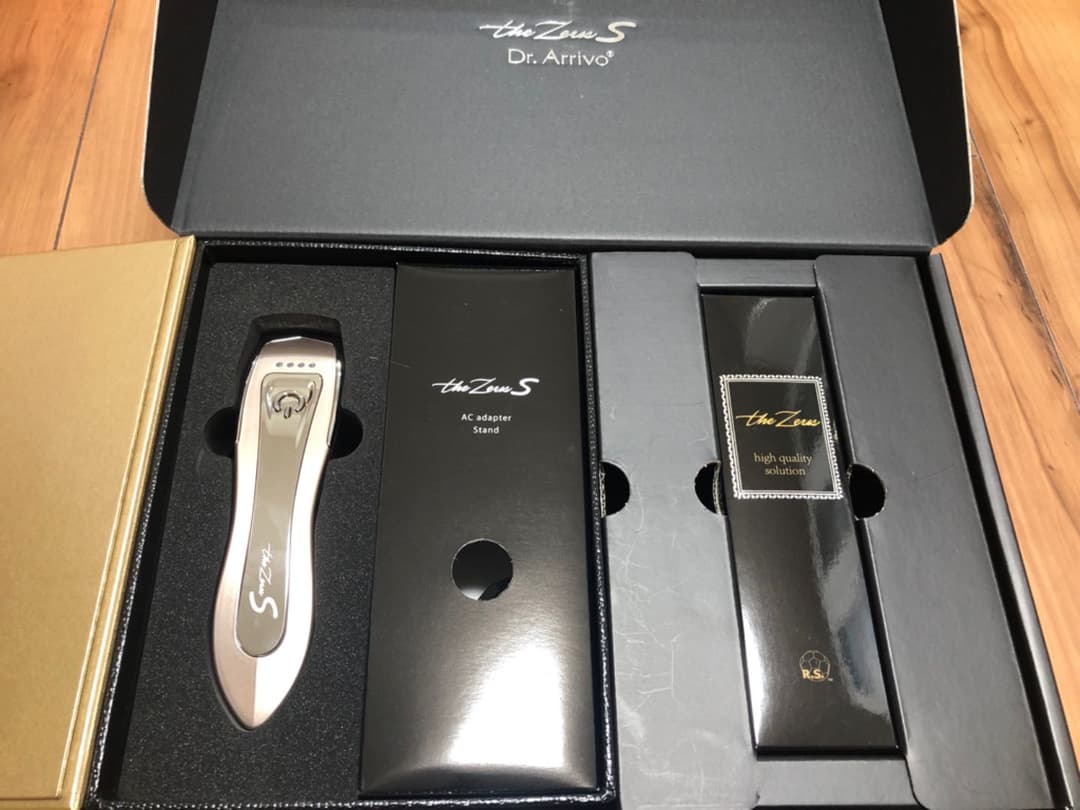 ボディ・フェイスケア ARTISTIC&CO Dr. Arrivo the Zeus S Set