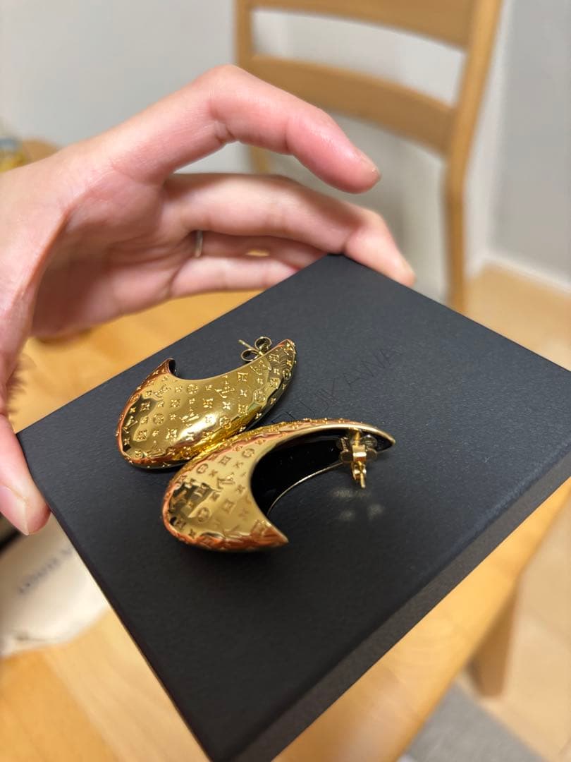 ルイヴィトン　LOUIS VUITTON　ピアス　ナノモノグラム