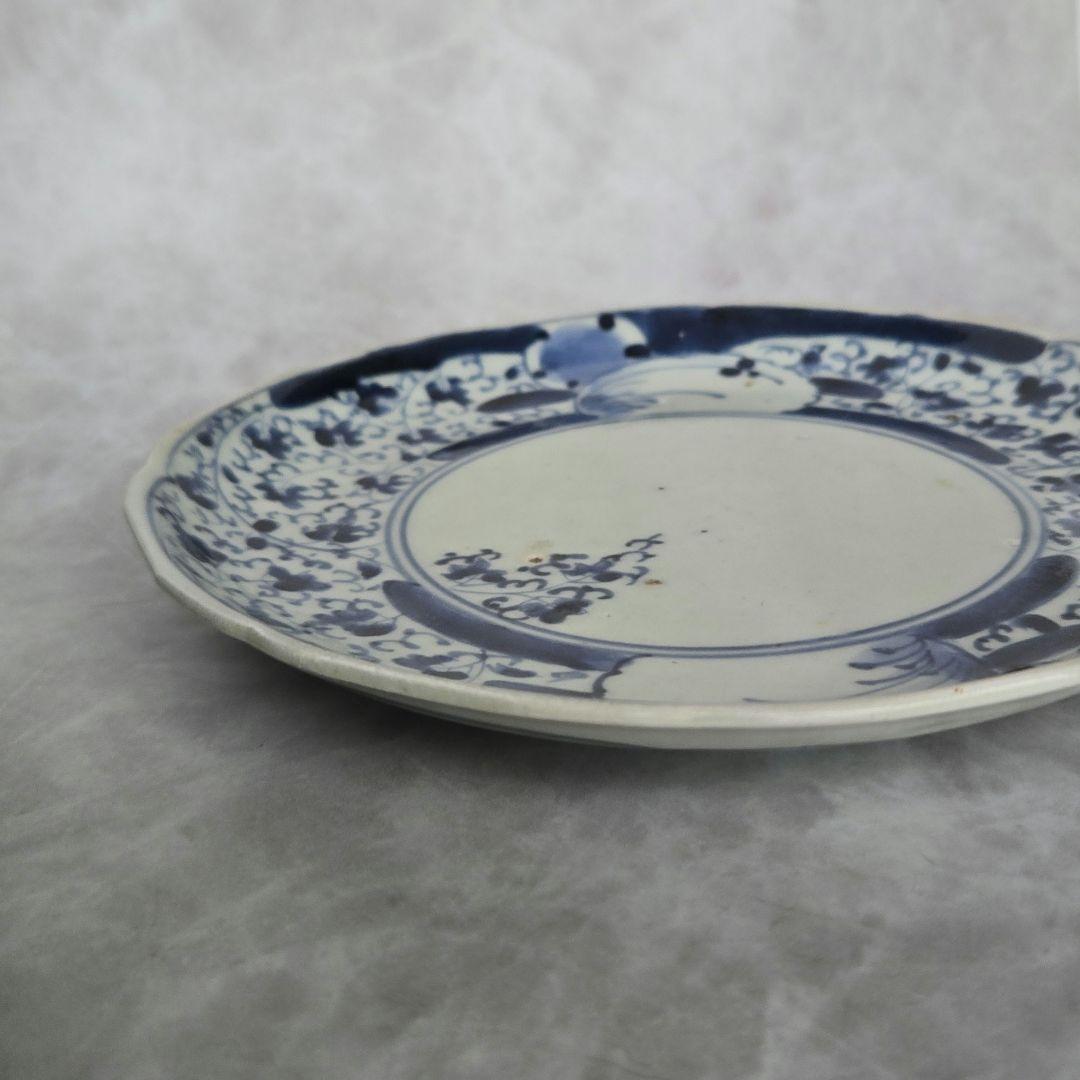 古伊万里　染付　七寸皿　江戸時代　花唐草　　金直し　金継ぎ　骨董　アンティーク