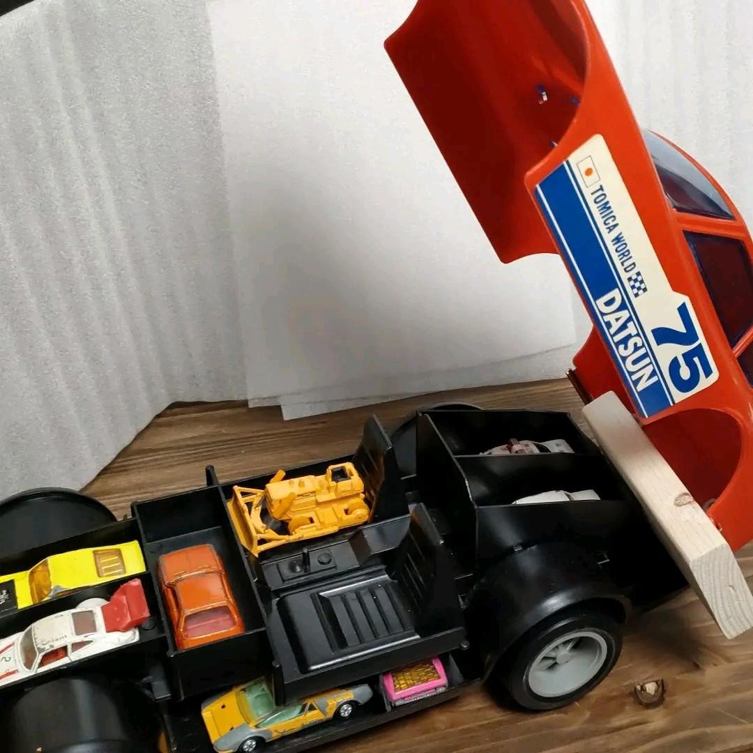 ★トミカ　フェアレディZ　ケース★1973頃★ミニカー17台付