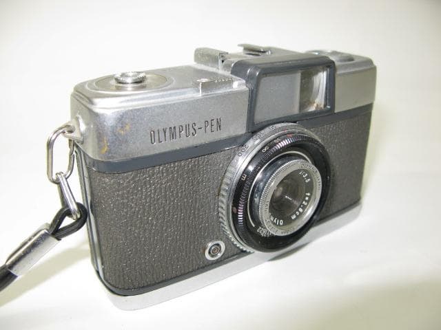 中古　激レア　オリンパス　OLYMPUS　PEN　初期　片耳ペン