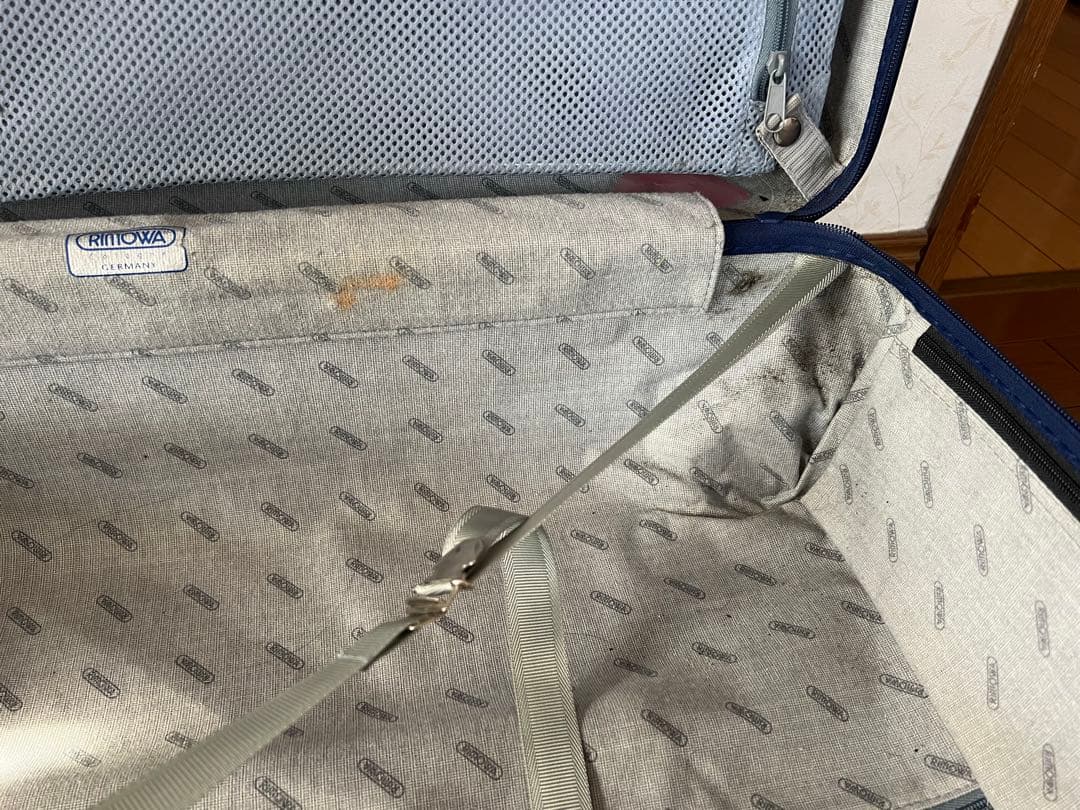 リモワ 82L サルサ2輪　857.70 中古スーツケース RIMOWA