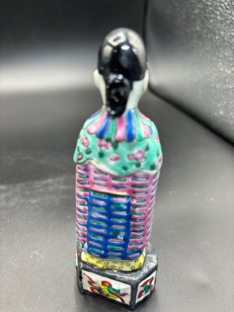 中国美術 古玩 色絵陶人形 陶器人形 高さ約13cm 置物 オブジェ 古董品