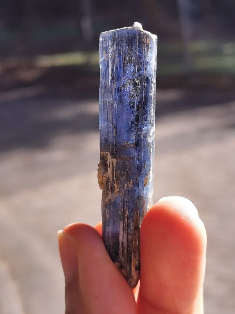 【早いもの勝ち超特価】ヒマラヤカイヤナイト原石