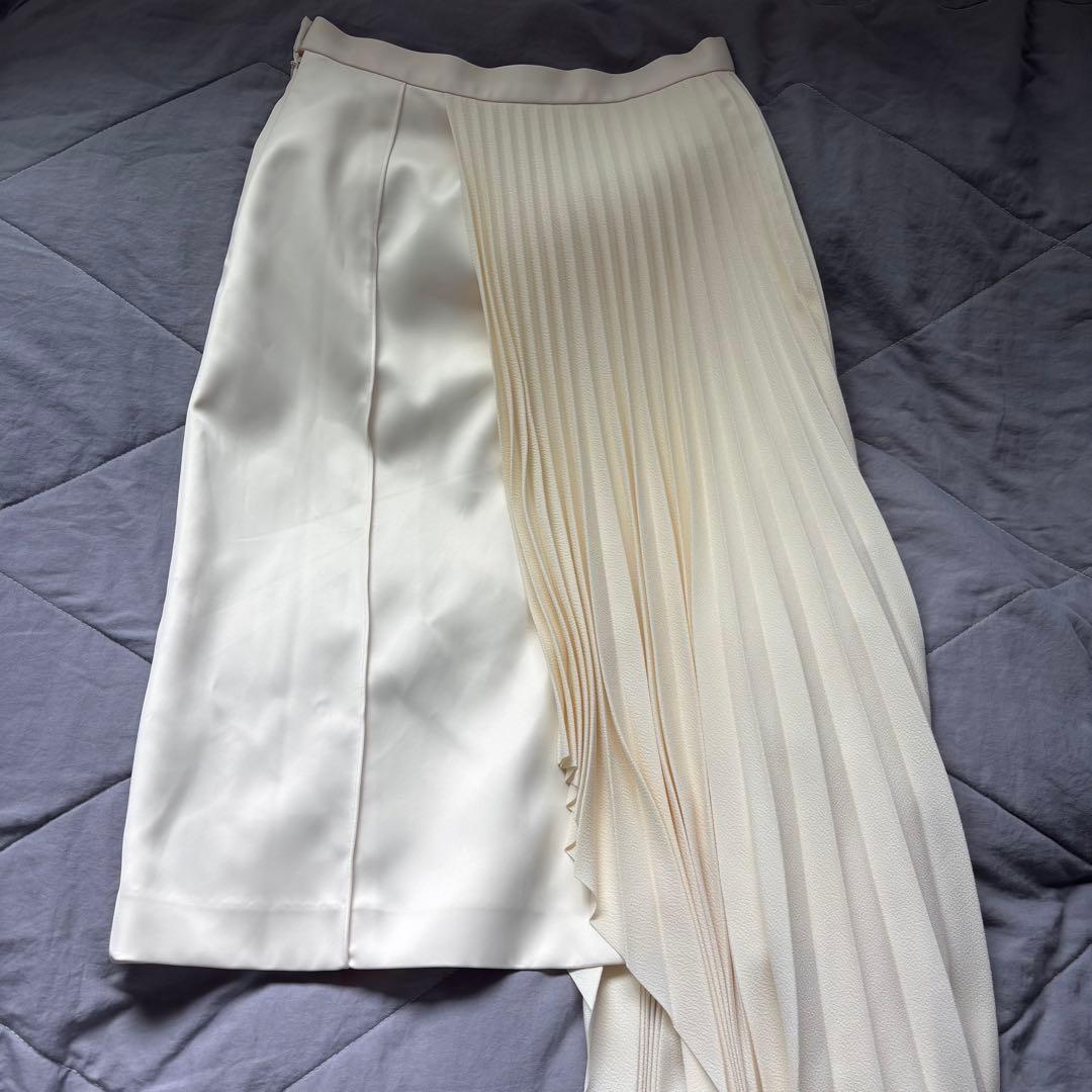 LE CIEL BLEU アシンメトリープリーツスカート