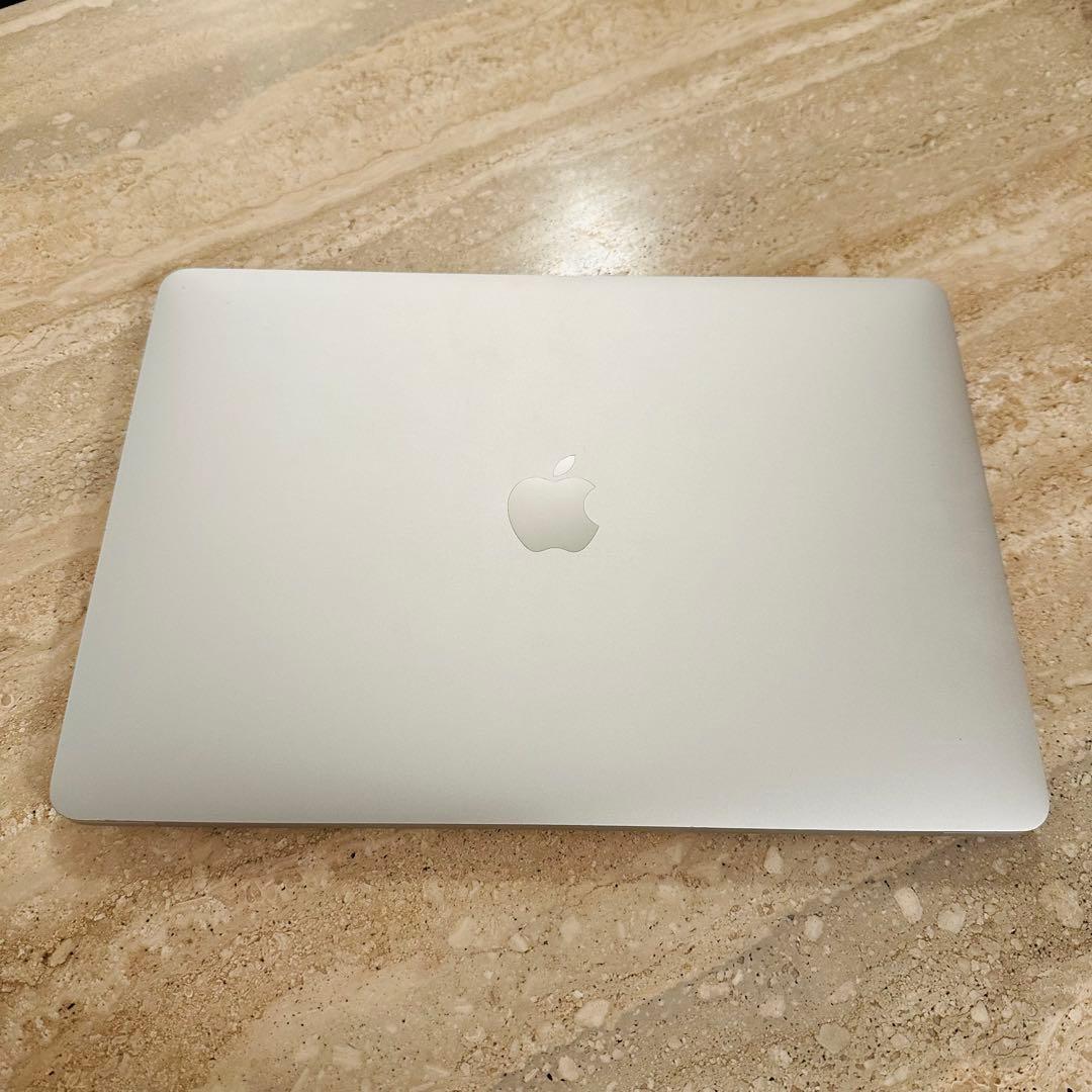 【美品】MacBook Pro 2020 13インチ i7/32GB/2TB