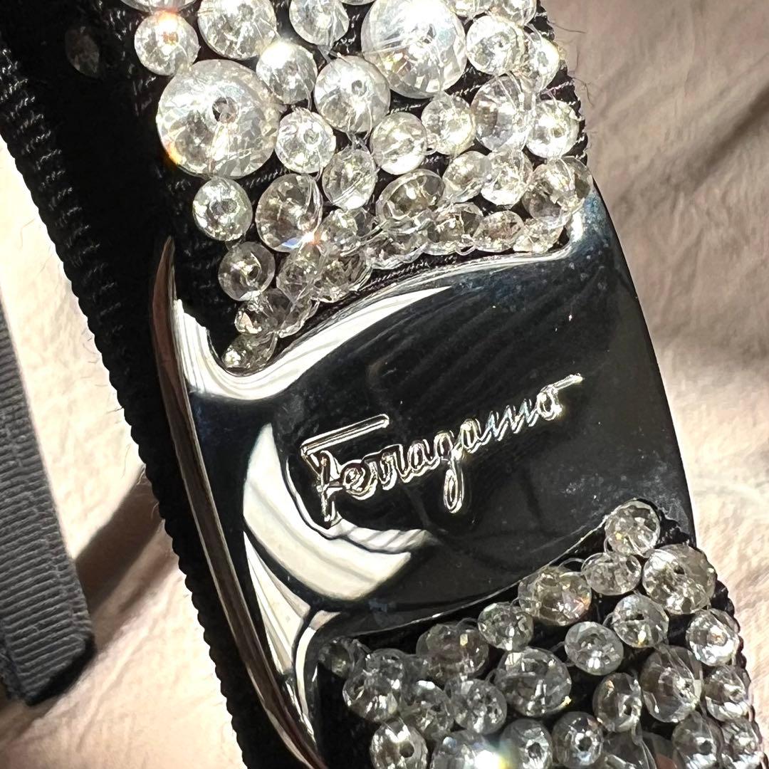 Ferragamo ブラックカチューシャ クリスタル装飾　リボン　フェラガモ