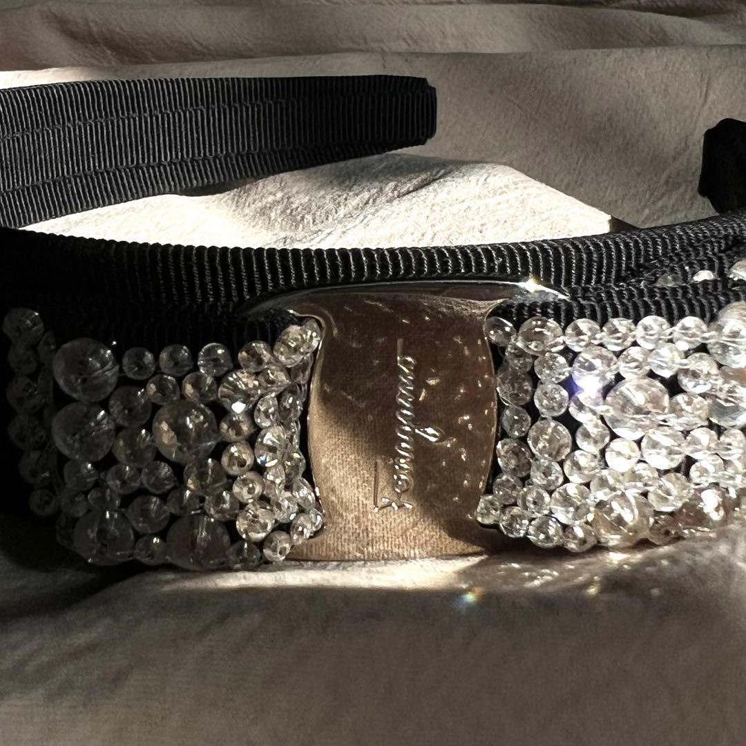 Ferragamo ブラックカチューシャ クリスタル装飾　リボン　フェラガモ