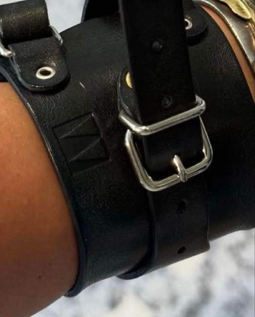 PEEL AND LEFT WEEKAND SEQUEL レザーブレス　HF