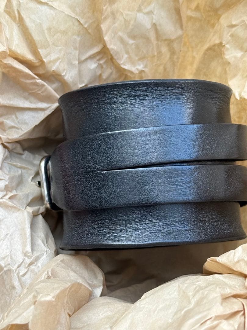 PEEL AND LEFT WEEKAND SEQUEL レザーブレス　HF