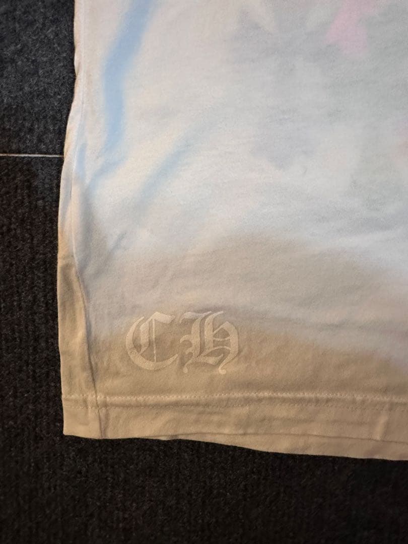 CHRONIC HEARTS Tシャツ