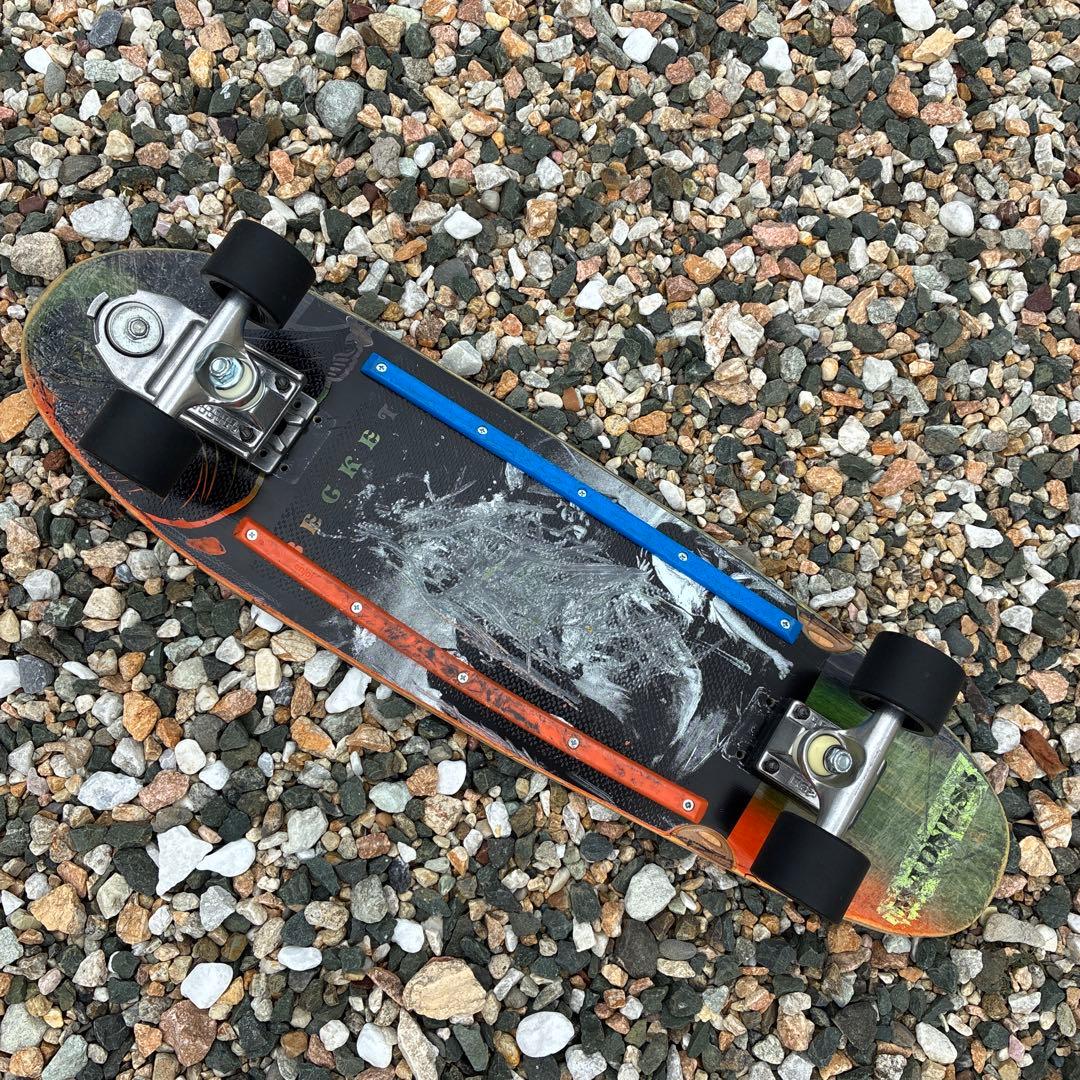 サーフスケート、中古コンプ　32.3 x8.2inch