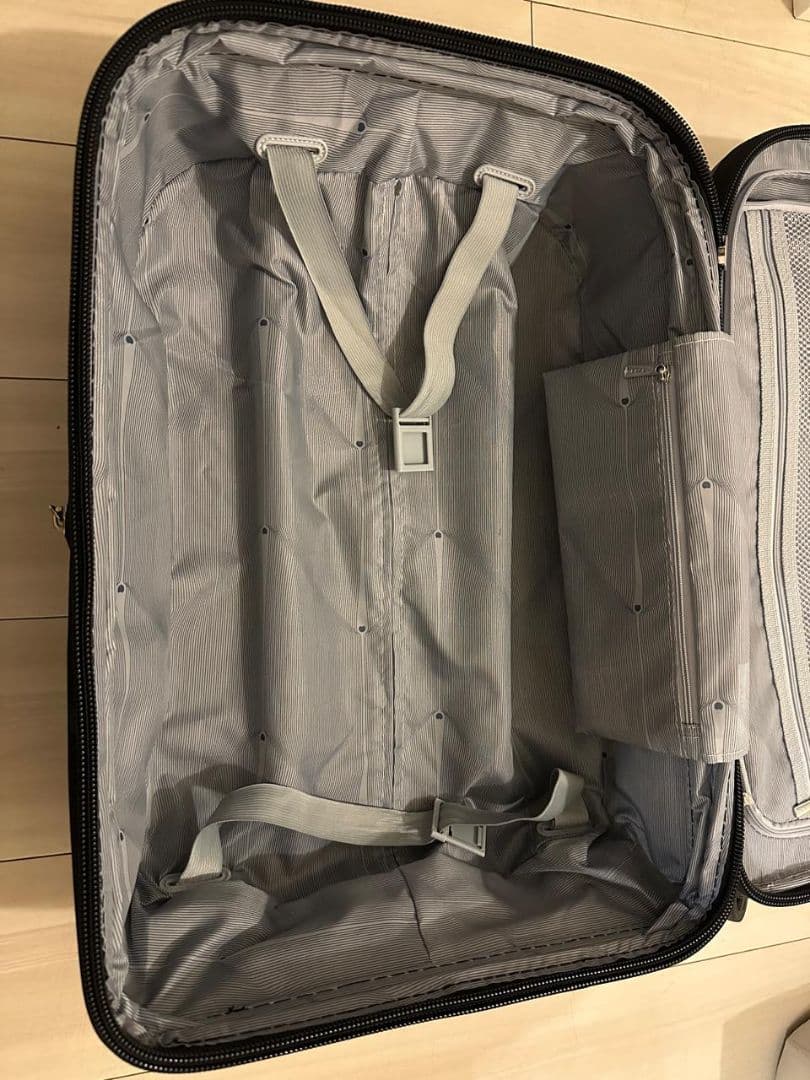 DELSEY スーツケース　ブラック　39L