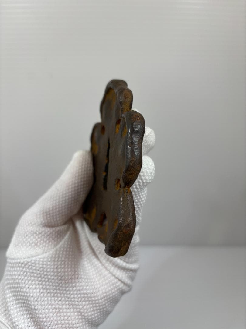 鍔(つば)　鉄製　日本刀　土佐国住 明珍宗利　江戸時代　アンティーク