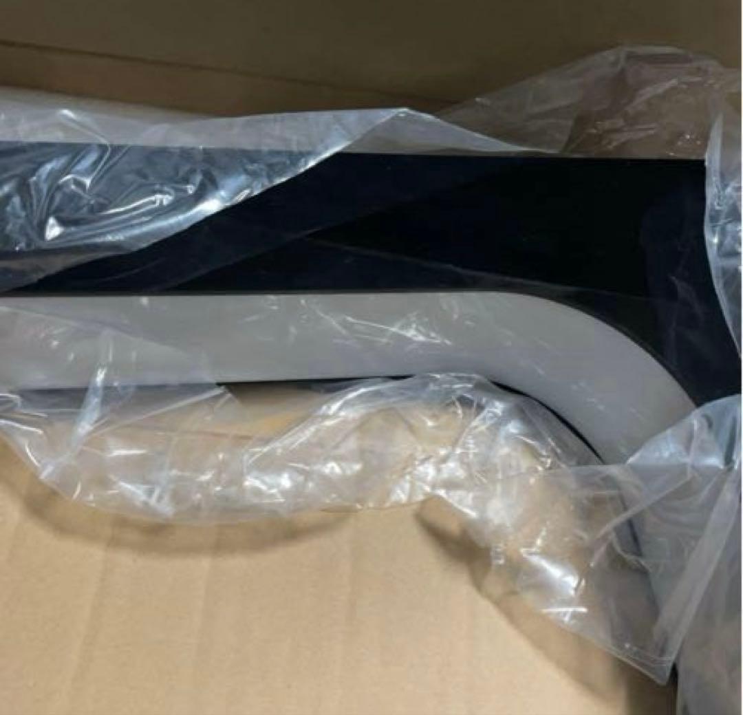 フローティングLED スニーカー