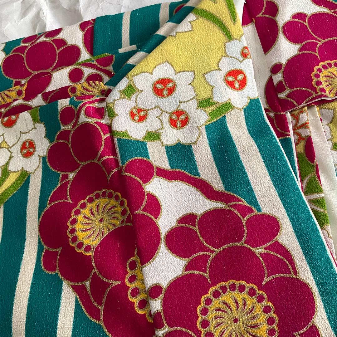 【美品】ふりふ振袖＊希少　青と赤のストライプ 花柄 金線あり