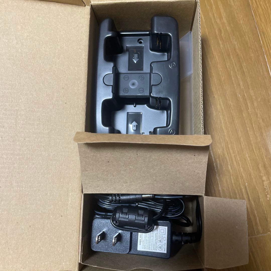 ALINCO DJ-P240用　充電器・バッテリー