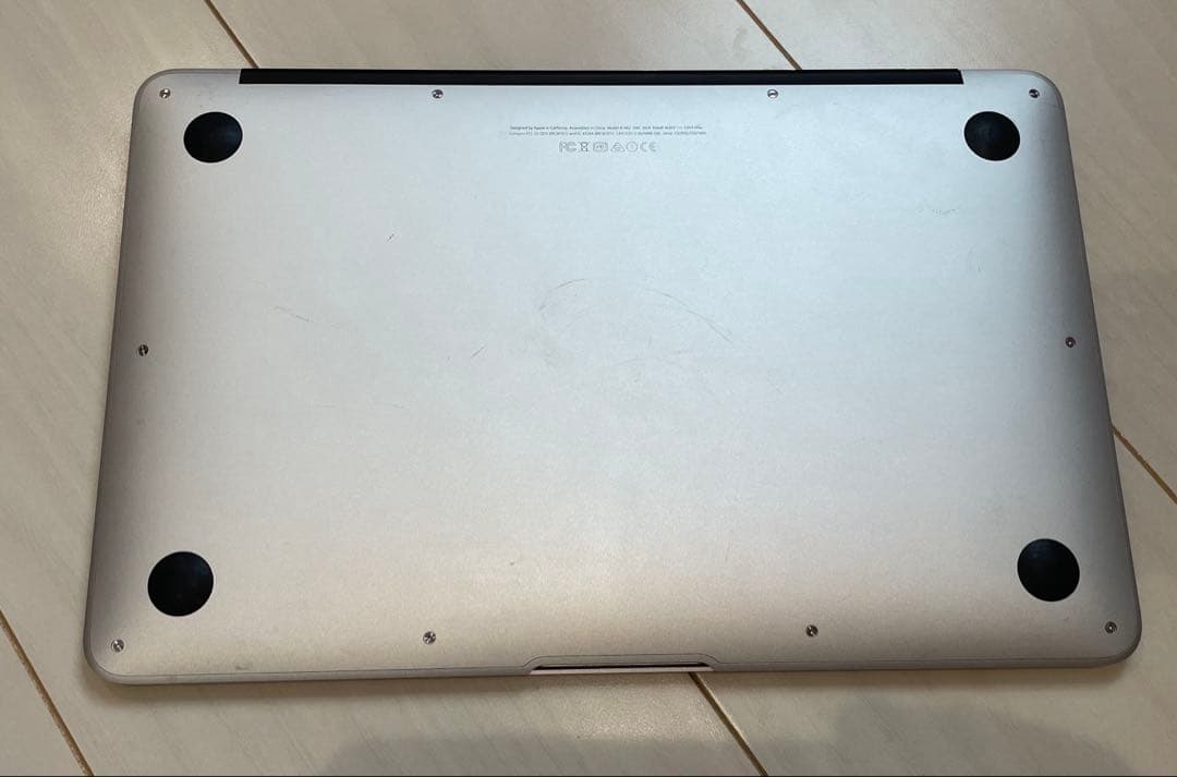 MacBook Air 11インチ 128GB シルバー　ケース付