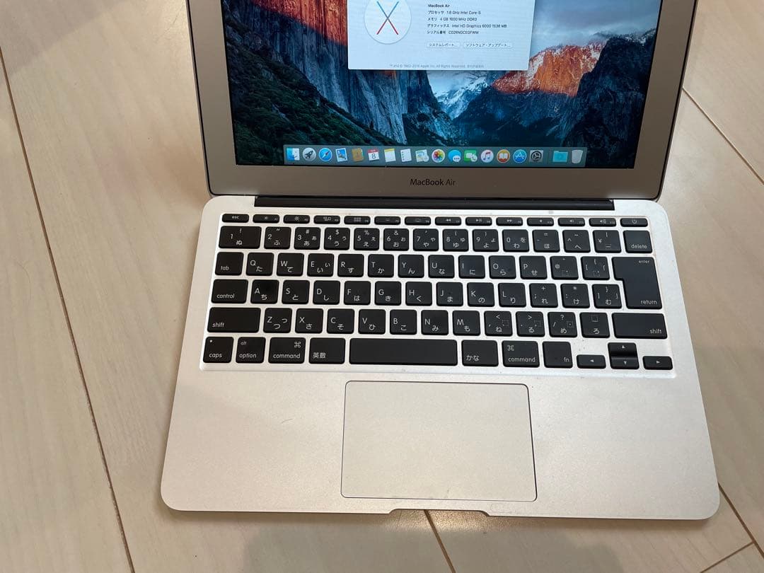 MacBook Air 11インチ 128GB シルバー　ケース付