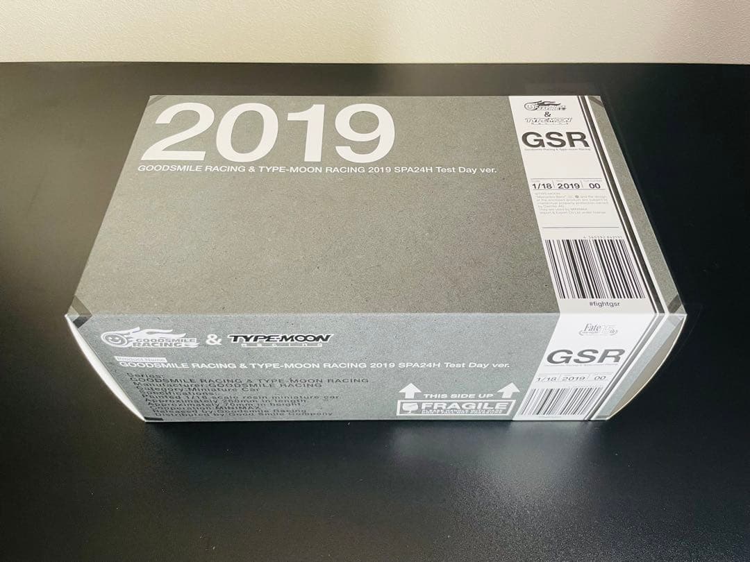 ミニカー 1/18 GOODSMILE RACING Fate AMG GT SPA24H
