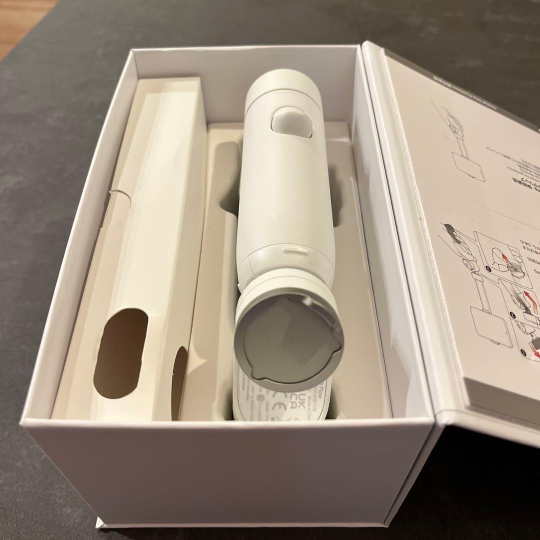 insta360flow スマホジンバル インスタ360