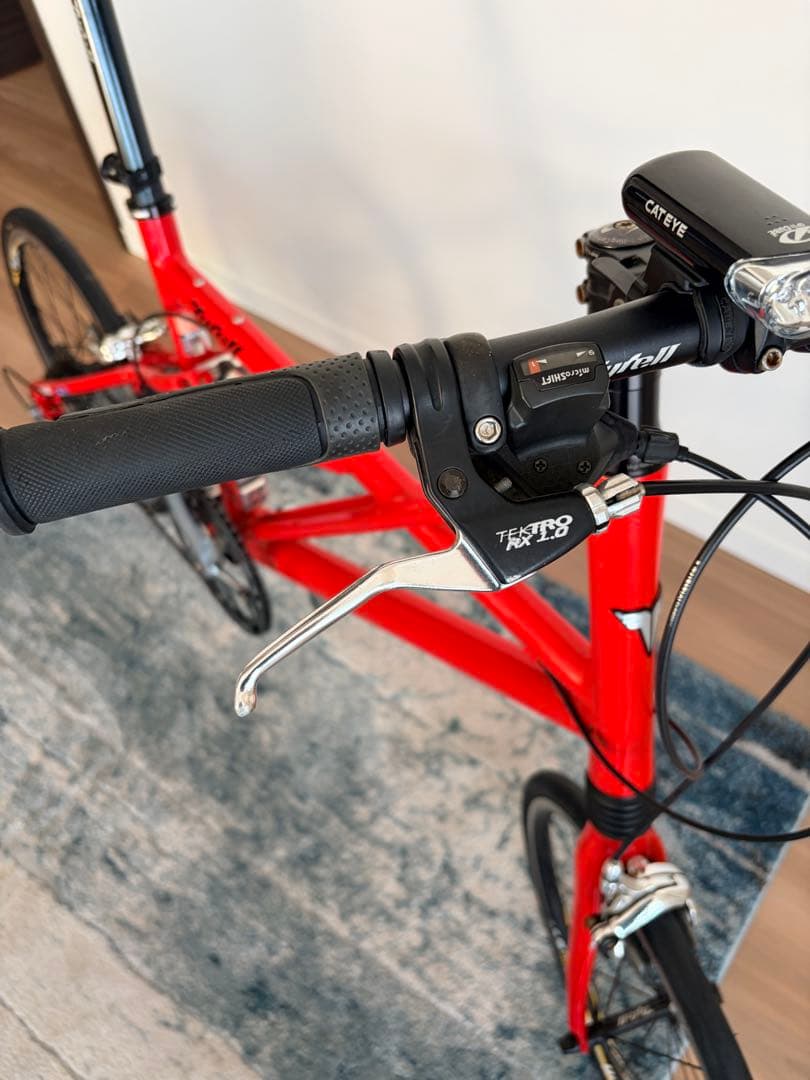 希少 タイレル Tyrell SZ フロントエアサス スポーツミニベロ 引取のみ