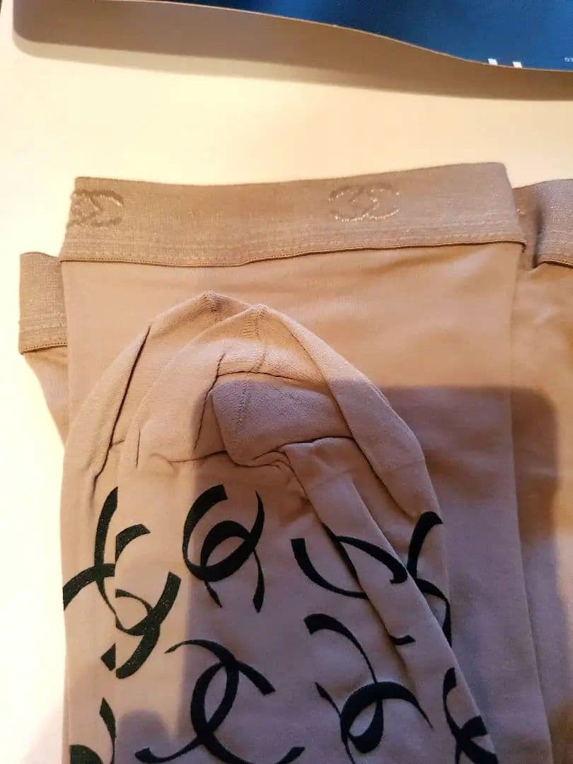 CHANELストッキングタイツ　ココマーク　未使用　Mサイズ　ベージュ