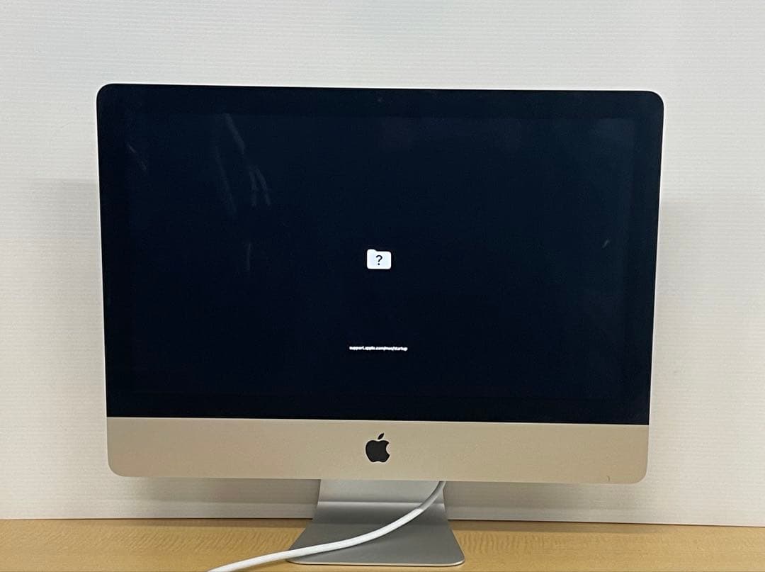 Apple iMac 21.5インチ 2017年　A1418（OS起動しない）
