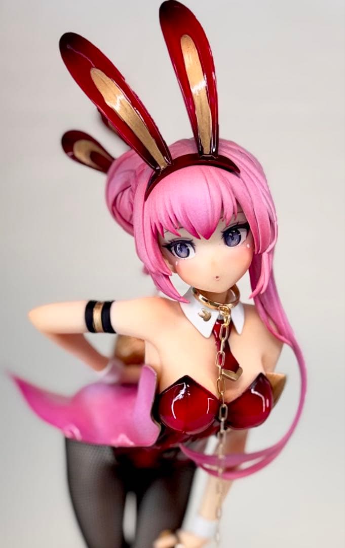 ち*こ様 初音ミク　巡音ルカ　フィギュア　リペイント　バニーver ゴールドパー