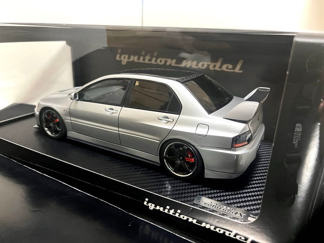 イグニッションモデル 1/18ランサーエボリューションIX IG2376